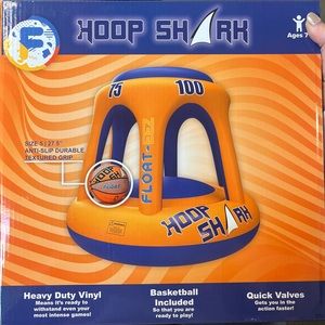 Inflatable basketball hoop